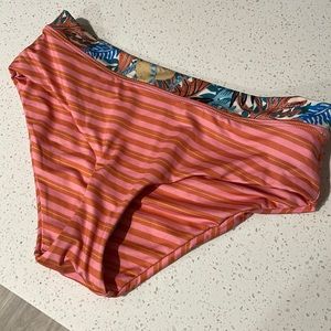 Patagonia Women’s she’ll seeker bottoms